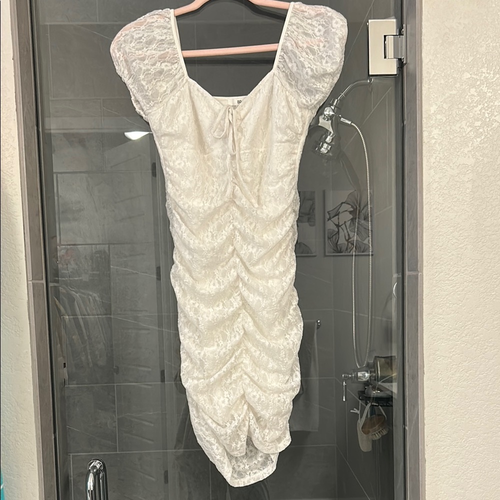Elegant White Lace Dress